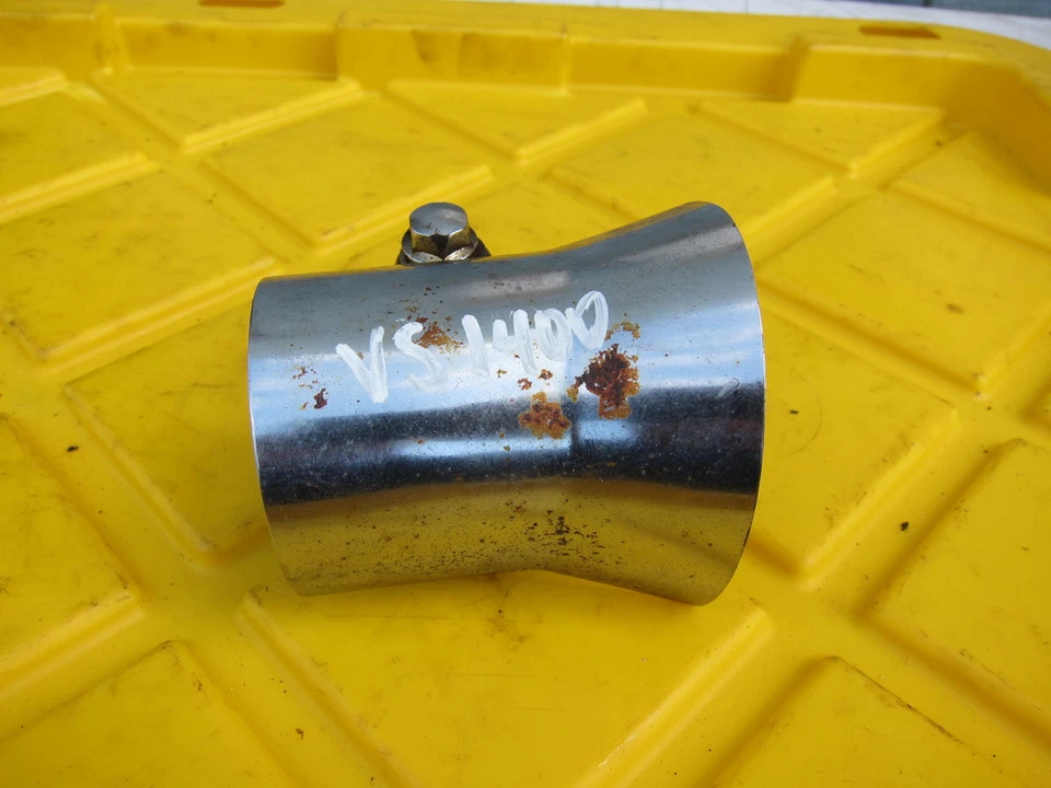 Suzuki Intruder 1400 VS1400GLP 1995 OEM PROTECTOR DE ESCUDO DE ESCAPE Foto 1 de 1