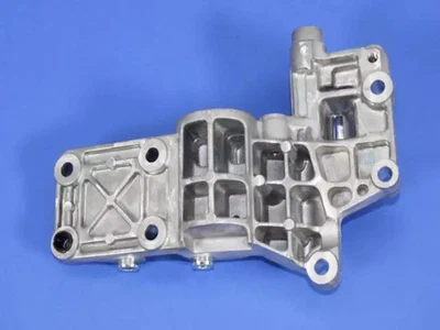 Alternador Mopar genuino y soporte de bomba de dirección asistida 4891592AA Foto 1 de 4