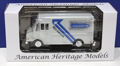 American Heritage 48003 REA Railway Express Delivery Step Van 1:48 O Scale MIB - Image 1 of 2