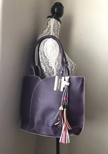 Mellow World Allure Lila Tasche Beuteltasche Quaste Vegan Kunstleder Tulpe Pebbled - Bild 1 von 11