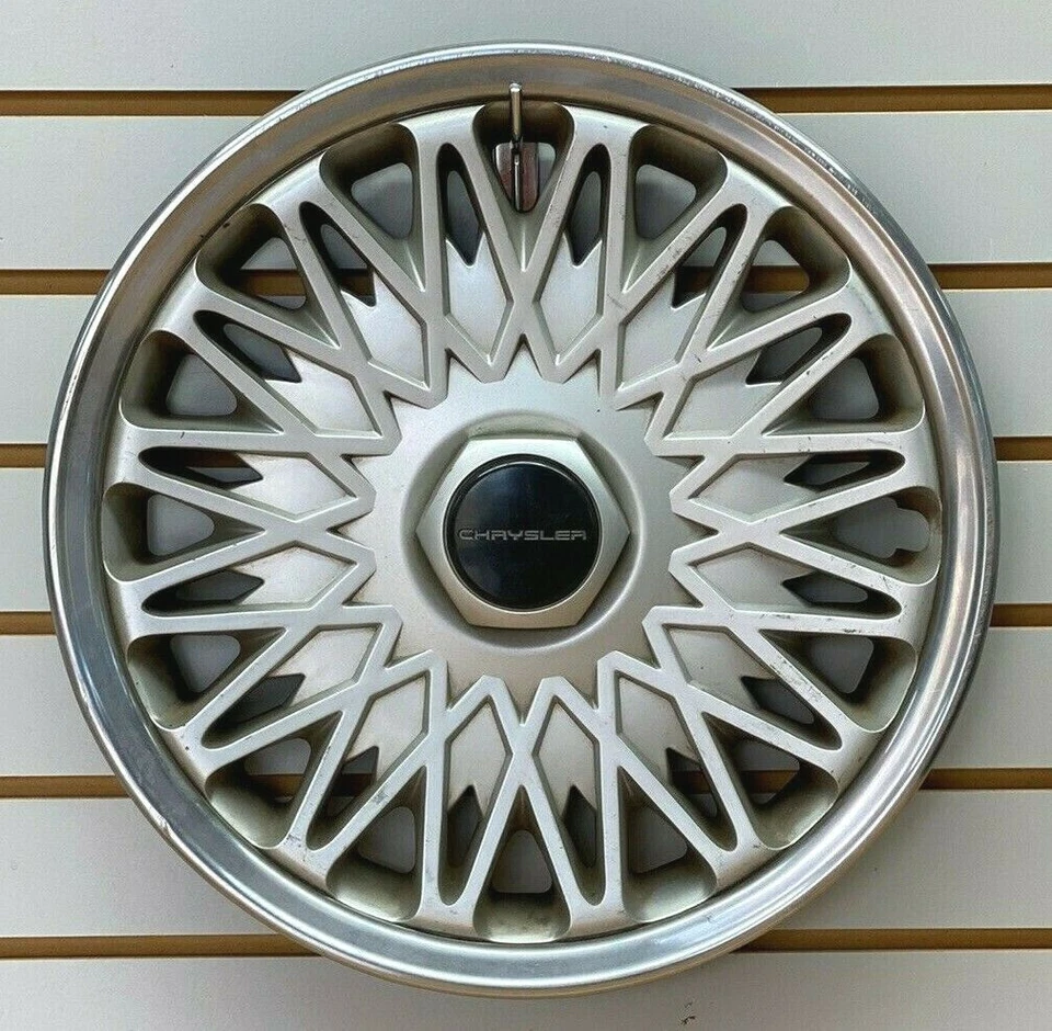 Chrysler CONCORDE LHS NEW YORKER 15" Hubcap Wheelcover Factory Original - Image 1 of 1