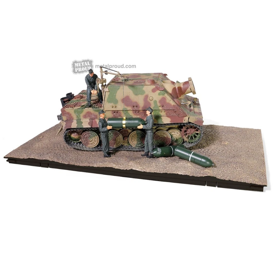 Modellino carri armati militari Forces of Valor GERMAN STURMMORSERWAGEN 6064 - Immagine 1 di 1