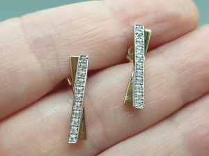 9ct Yellow White Gold Diamond Stud Earrings 9K Real Diamond X Bar Studs 1.83g - Picture 1 of 8