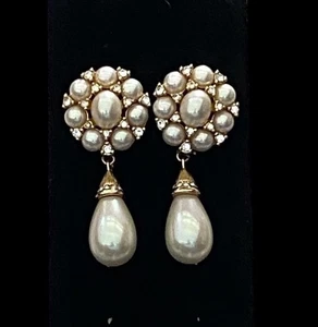 Christian Dior Vintage Faux Pearl And Crystal Teardrop Pierced Earrings - Picture 1 of 7