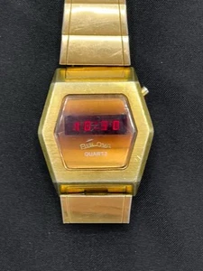 Rare 1976 - Bulova 37mm Men's Red LED Hexagon Watch w/ Duchess Bracelet READ - Picture 1 of 20