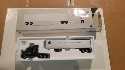 1999 First Gear Vision Commercial Tractor w/48' Trailer  - Image 1 of 4