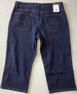 BNWT ladies LEE CROP STRAIGHT Long Denim Shorts Blue Jeans Size 16 R (440F) - Picture 1 of 7