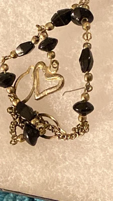 Collar y pulsera de cuentas con dije de corazón Anne Klein Foto 1 de 3