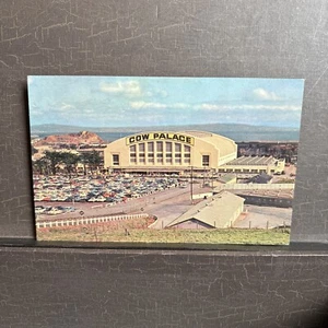 COW PALACE 1941 venue for Rodeo, Horse and Livestock shows vintage Postcard UNP - Bild 1 von 2
