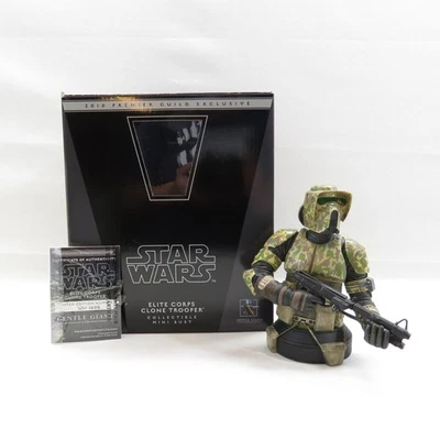 Mini busto coleccionable Star Wars Elite Corps Clone Trooper 369/1600 gigante suave Foto 1 de 4
