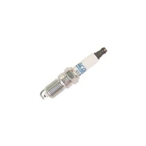 OEM Genuine GMC Platinum Spark Plugs 41-962 Sierra Chevy Silverado 19299585 - Picture 1 of 1