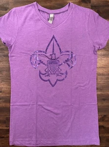 (Youth XL) BOY SCOUTS OF AMERICA BSA Símbolo Logo Cuello en V Camisa Púrpura BRILLO Camiseta - Imagen 1 de 9