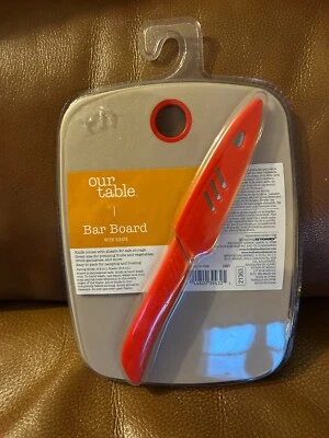 Nuestra tabla de bar de mesa con cuchillo tabla de cortar cama baño más allá de la barra camping navegación Foto 1 de 4