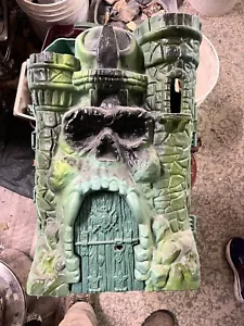 Vintage Masters of the Universe He-man 1981 Castle Gray Skull *nicht komplett* - Bild 1 von 6