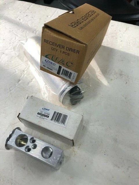 Secadora de aire acondicionado Chrysler Town Country EX 10149C  Foto 1 de 1