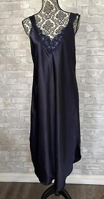 Camisón grande de satén vintage azul marino de Adonna para mujer Foto 1 de 4
