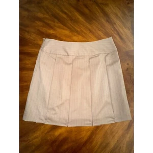 NWT! Express Design Studio Cream Beige Pinstripe Pleated Mini Skirt - Size 0 - Picture 1 of 4