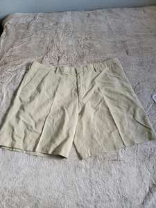 Vintage Break Water Mens Size 46 Beige 100% Cotton Chino Shorts Beach Preppy - Picture 1 of 7