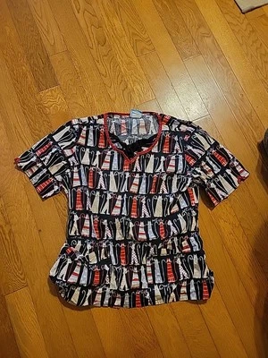 Scrub H Q Scrub Top.  Medium - Image 1 of 4