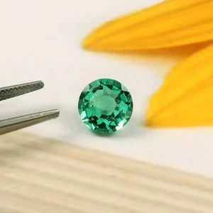 10x10 mm Lab Grown Hydrothermal Colombian Emerald Loose Gemstone Round Cut - Picture 1 of 5