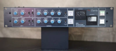 Neve 33609/J Discrete Stereo Compressor/Limiter - Image 1 of 4
