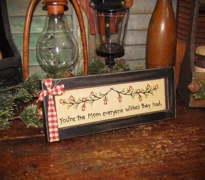 Costura floral vintage preta emoldurada feita à mão para o dia das mães caseiro - Imagem 1 de 3