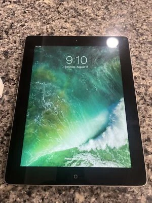 Apple iPad 4th Gen A1458 16GB 9.7" Wi-Fi Tablet (Silver) TESTED Unlocked - Image 1 of 4