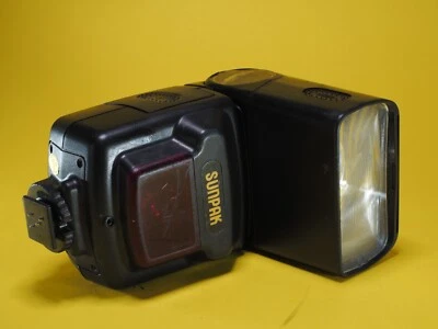 Sunpak Electronic Camera Flash MZ440AF-NE Auto-Focus for NIKON tested working - Image 1 of 4
