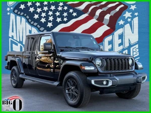 2024 Jeep Gladiator Sport S - Picture 1 of 18