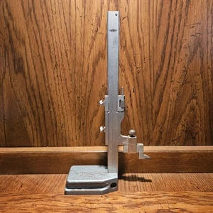 Vintage Mitutoyo 0-6" Stainless Vernier Height Gauge Machinist Tool  - Picture 1 of 6