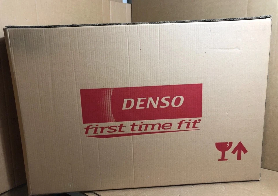 CU1155 DENSO Radiator Fits 1991-1995 Toyota Previa AT Foto 1 de 1