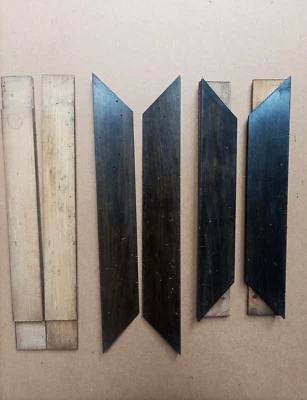 Lot de 4 baguettes en bois noble époque et style Louis-Philippe pour cadre - Photo 1/4