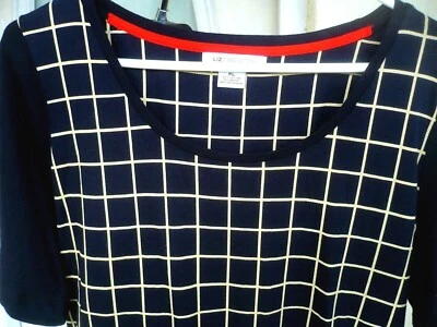 VTG LIZ CLAIBORNE MODAL COTTON BLACK BEIGE WINDOWPANE PLAID KNIT TOP P L M WOMEN - Image 1 of 4