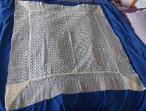 Vintage "Gray Company" Christening Shawl made in Alva Scotland for Eatons Canada - Imagen 1 de 10
