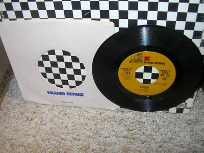 T-REX-Jeepster/Metal Guru-OR.'72 NM- 45 + FACTORY SLEEVE! HARD TO FIND! — 第 1/2 张图片