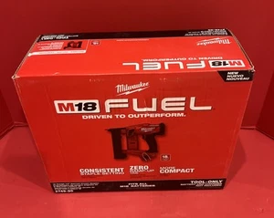 Milwaukee 2749-20 M18 FUEL 18V 18 Stärke 1/4" Schmalkrone Tacker - nur Werkzeug - Bild 1 von 2