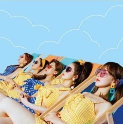 Red Velvet - SUMMER MAGIC [STANDARD EDITION] + Free Gift - Image 1 of 4