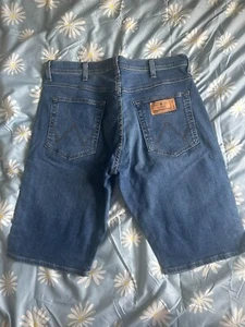 Wrangler Jorts Größe 34 Herren Jeansshorts mittelblau Regular Fit W34 Unterteil - Bild 1 von 5