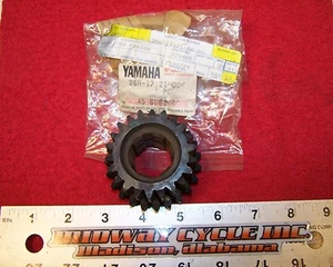 YAMAHA VXZ13 2ND PINION GEAR 26H-17121-00-00 VXZ 12 13 XVZ12 VENTURE ROYALE lm - Picture 1 of 12