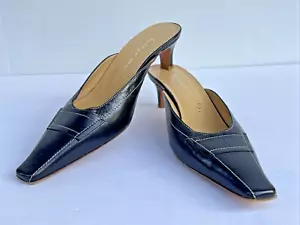 Bettye Muller Slide Kitten Heel Shoes Sz US 7 Eur 37.5 Black Leather Italy - Picture 1 of 9