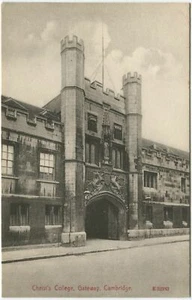 CHRIST'S COLLEGE, GATEWAY, CAMBRIDGE - Cambridgeshire Postcard Stengel & Co - Picture 1 of 2