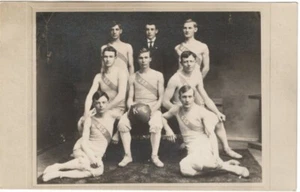 CAVALIERI DI COLOMBO #659 OHIO RAGAZZI BASKET c1910 RPPC CARTOLINA KOC TEAM COACH - Foto 1 di 1