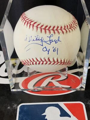WHITEY FORD SIGNED AUTOGRAPHED BASEBALL Inscribed “ Cy’61 ” PSA JSA Beckett - Image 1 of 2
