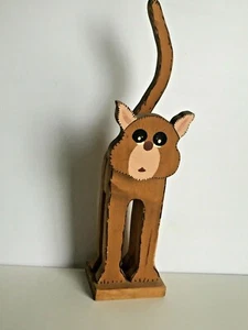 Estatuilla de madera vintage de gato de pie pintada a mano marrón rosa negro 18""tx4,5""x3,5"" W - Imagen 1 de 8