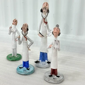 (4) FIGURINE VINTAGE TP CERAMICHE ITALIA POLI FIRMATE MEDICO OPTOMETRISTA INFERMIERE - Foto 1 di 13