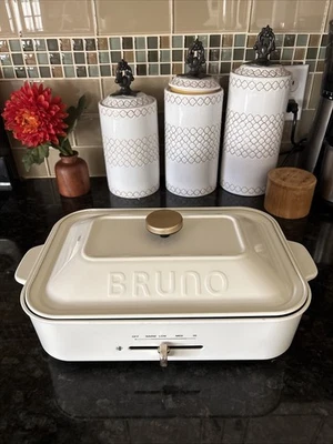 BRUNO Compact Hot Plate White BOE021-WH AC100W Grill Takoyaki Okonomiyaki - Image 1 of 4