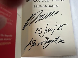 BELINDA BAUER - The Impossible Thing SIGNED + LOCATED 1/1 Hb - 2025 - THRILLER - Picture 1 of 2