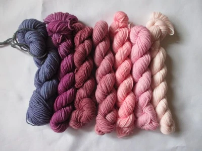 handgefärbte Sockenwolle 4-fach mit Merino - 7 Ministränge mit ca. 20 Gramm - Bild 1 von 4