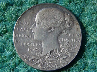 1837-1897 Queen Victoria Diamond Jubilee .999 Silver #348.1 - Image 1 of 4