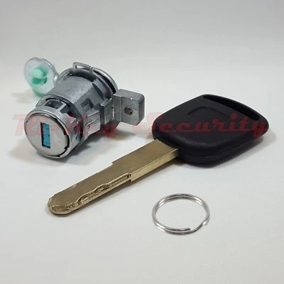 New Aftermarket Left Driver Side Door Lock Cylinder For Honda CRV CR-V Element - Image 1 of 4
